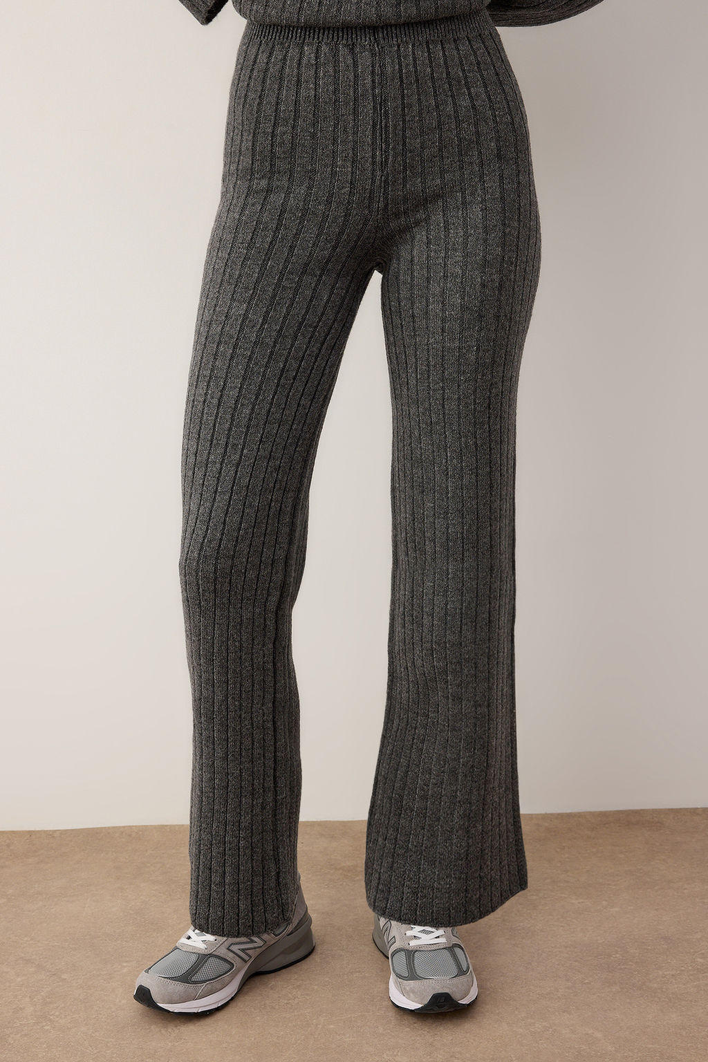 Antrasit Yumusak Dokulu Kapusonlu H?rka-Pantolon Triko Alt - Ust Tak?m TWOAW26AU00048 - Trendyolmilla фото 3