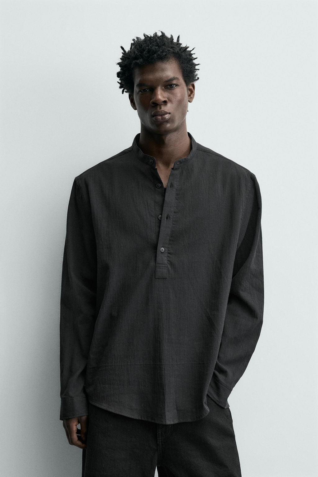 CAMISA EFECTO ARRUGADO / Carb?n - Zara фото 2