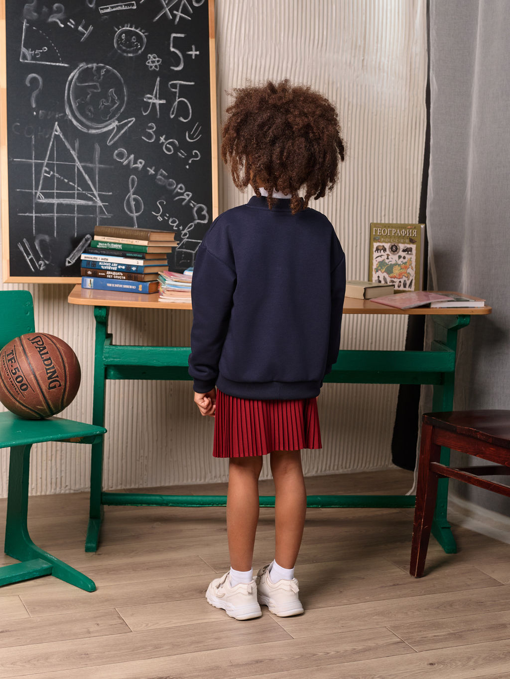 Бомбер для девочки SCHOOL - Yollochka фото 4