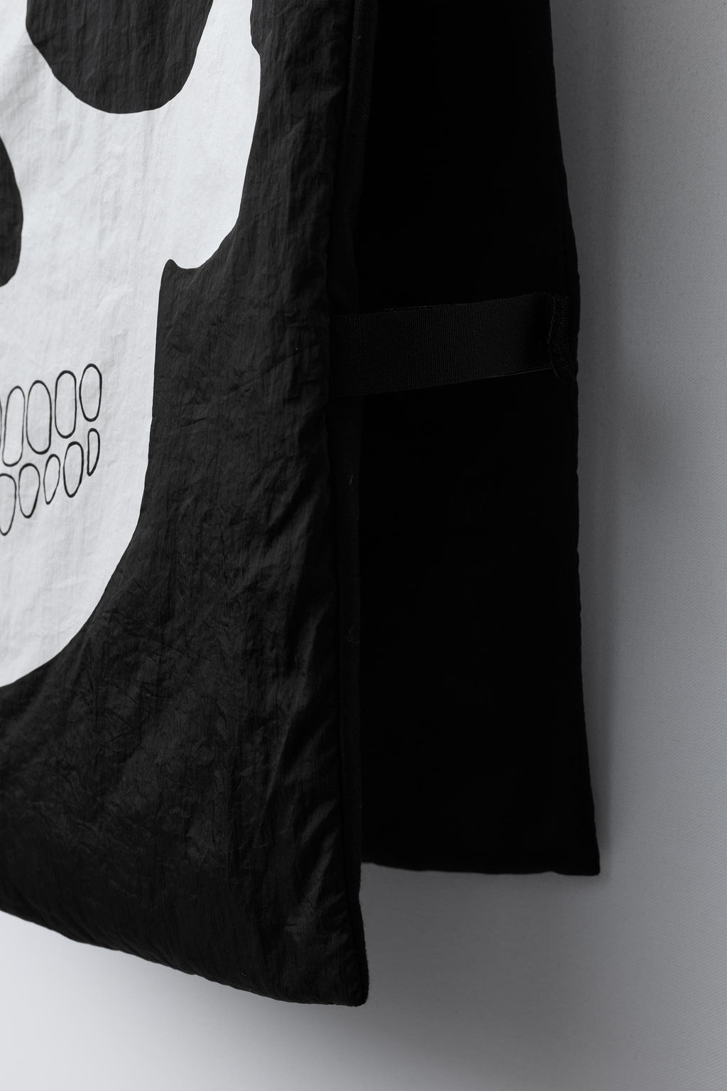 GLOW-IN-THE-DARK SKULL WAISTCOAT COSTUME - Zara фото 4