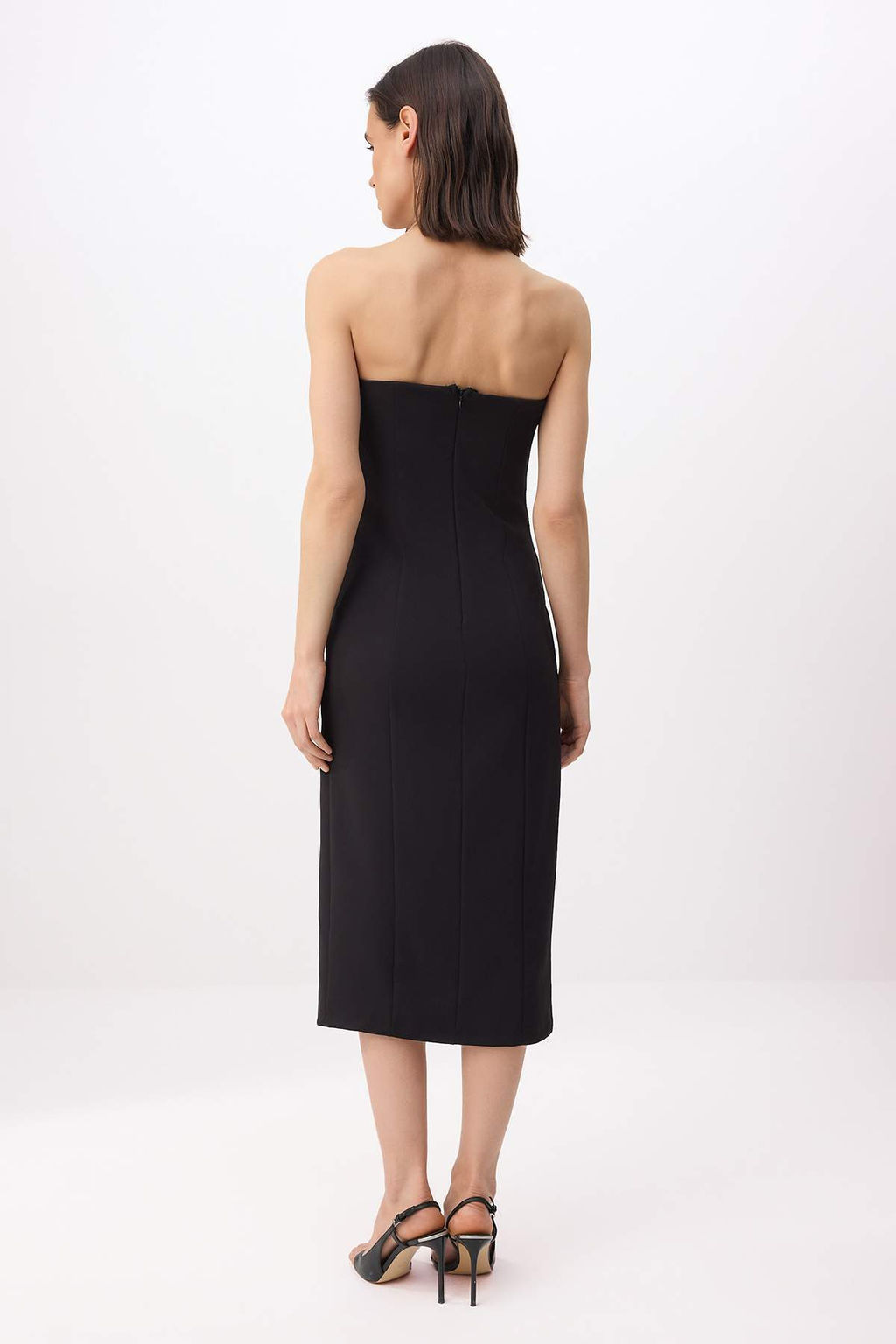 Siyah Straplez Dugme Detayl? Midi Esnek Dokuma Elbise TWOSS26EL00337 - Trendyolmilla фото 4