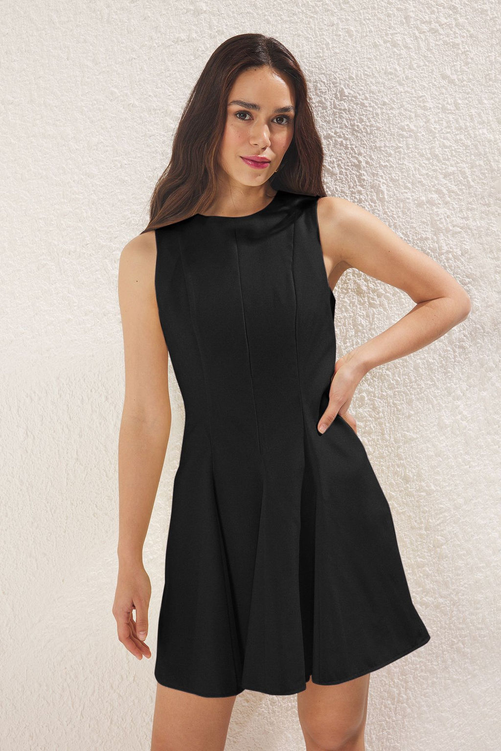 TRENDYOLMILLA Lacivert Cizgili Etegi Belden Ac?lan Bisiklet Yaka Mini Poliviskon Dokuma Elbise TWOAW25EL00244  фото 2