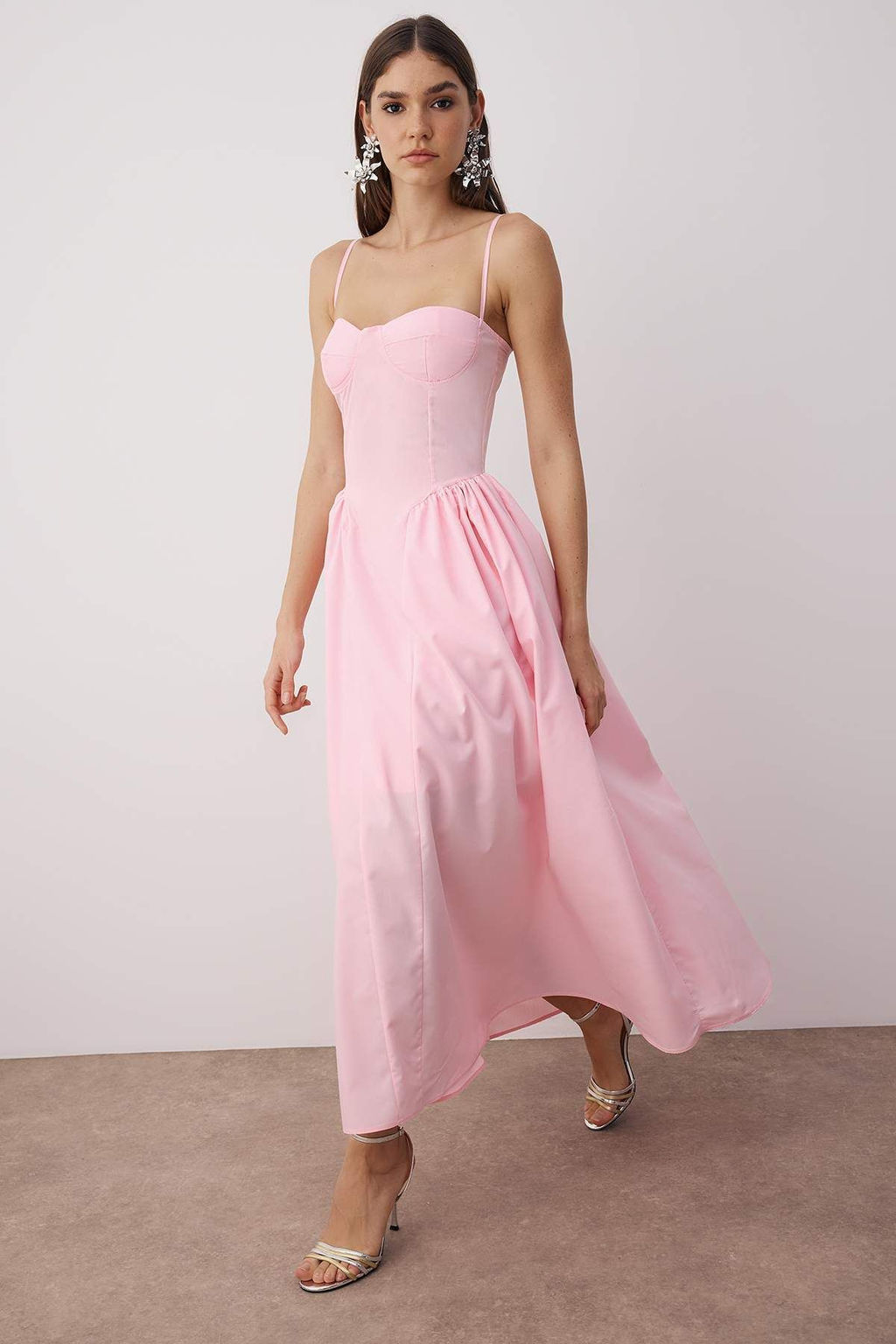 TRENDYOLMILLA Siyah A-Kesim Poplin Dokuma Midi S?k Elbise TPRSS24EL00294 фото 6