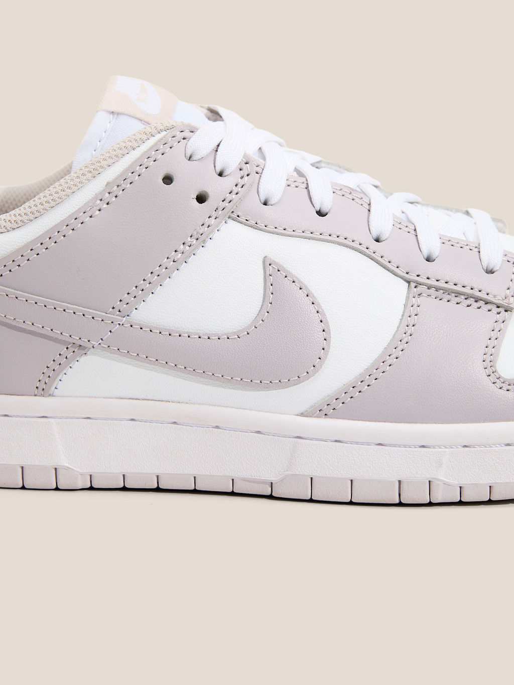 Кеды NIKE Dunk Low WMNS