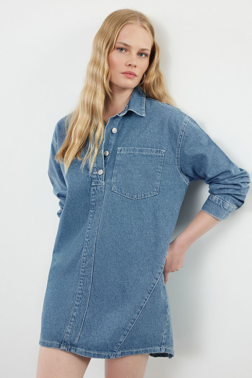 Mavi Dikis Detayl? Mini Denim Gomlek Elbise TWOAW25EL00347 - Trendyolmilla фото 2
