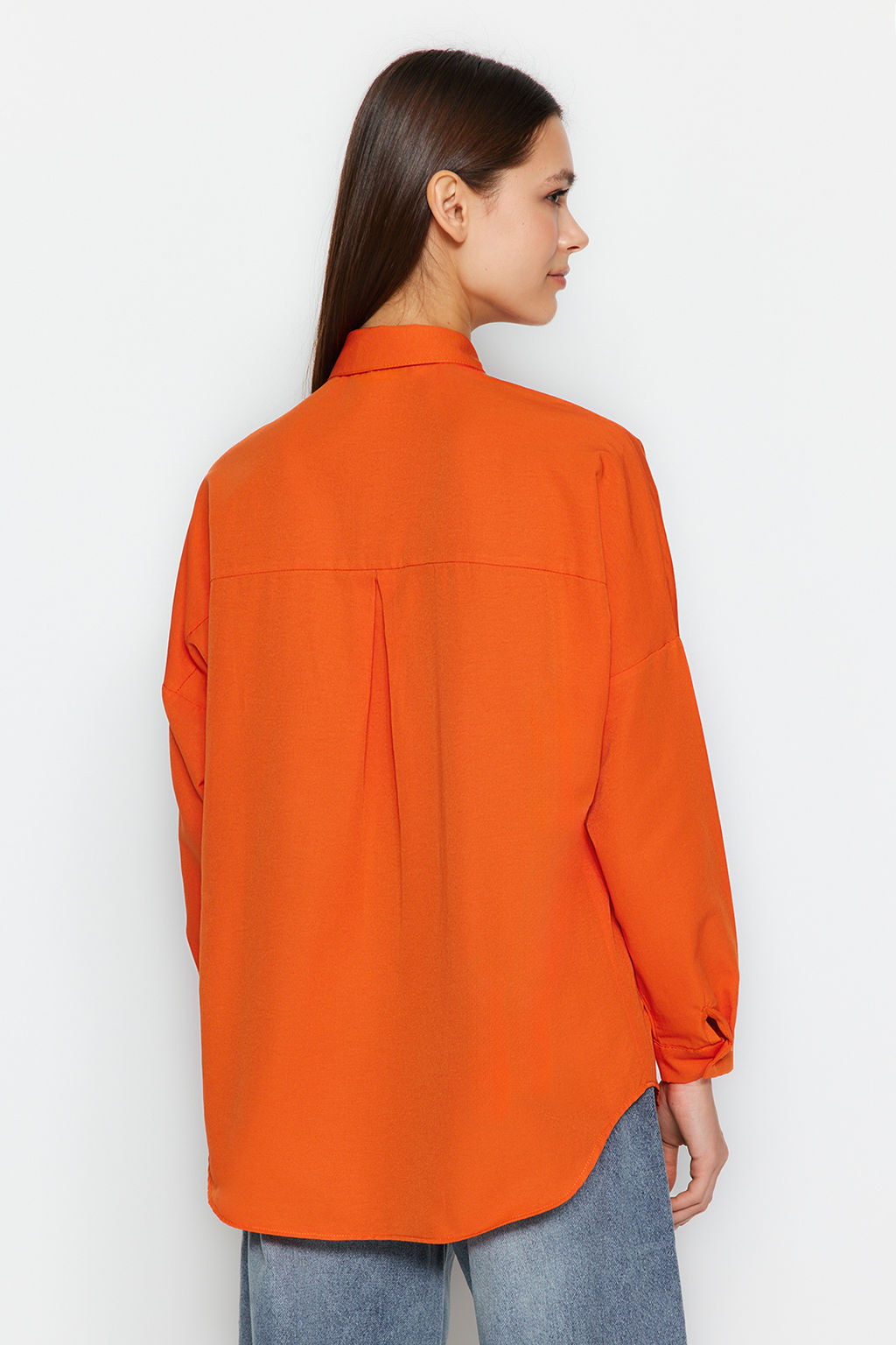 Turuncu Pamuklu Oversize Genis Kal?p Dokuma Gomlek TWOSS22GO0669