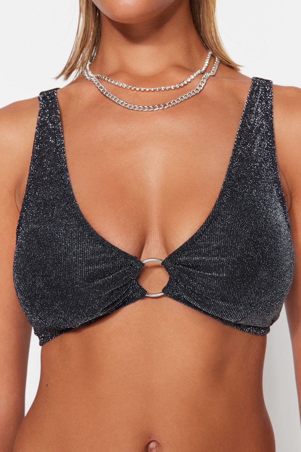 TRENDYOLMILLA Kahverengi Ucgen Aksesuarl? Simli Bikini Ustu TBESS23BU00306 фото 12