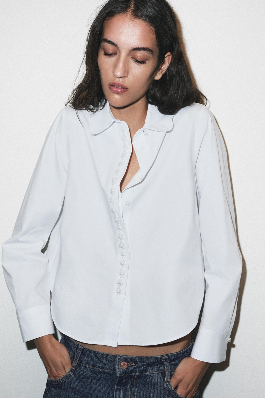 POPLIN SHIRT WITH FAUX PEARLS - Zara фото 2