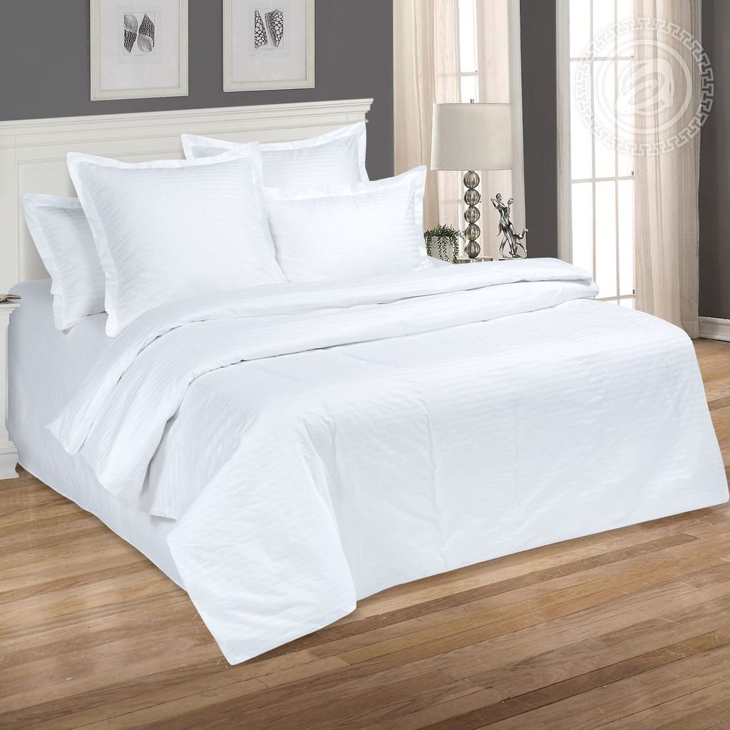 Белый Семейный/Пододеяльник: 2 шт. - 215*145; Простыня: 1 шт. - 220*240; Наволочка: 2 шт. - 70*70; Наволочка: 2 шт. - 50*70; Страйп - сатин