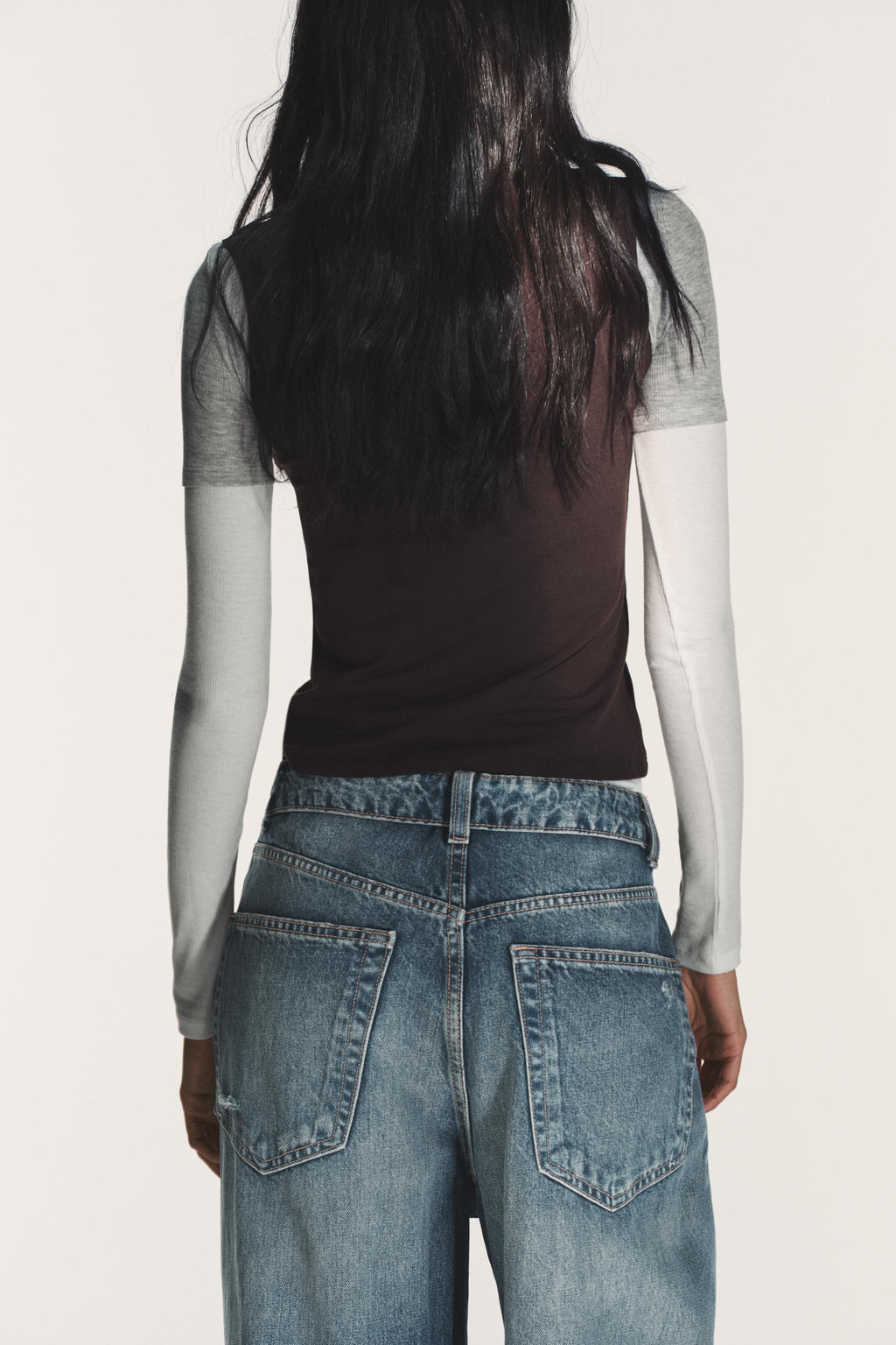 TRIPLE EFFECT LONG SLEEVE T-SHIRT - Zara фото 11