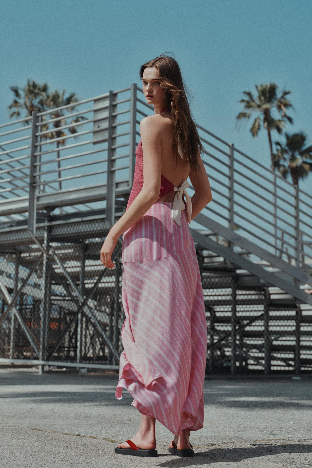 FALDA MIDI CON LINO RAYAS / Rosa / Blanco - Zara фото 5