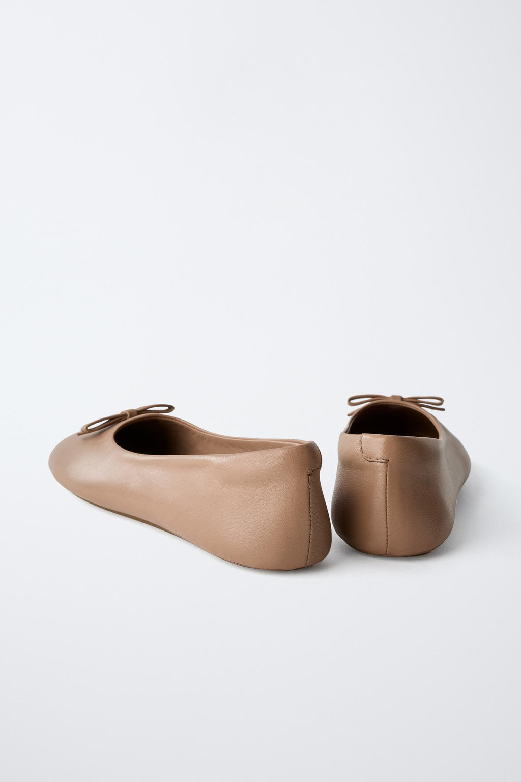 LEATHER BALLERINAS LIMITED EDITION - Zara фото 5