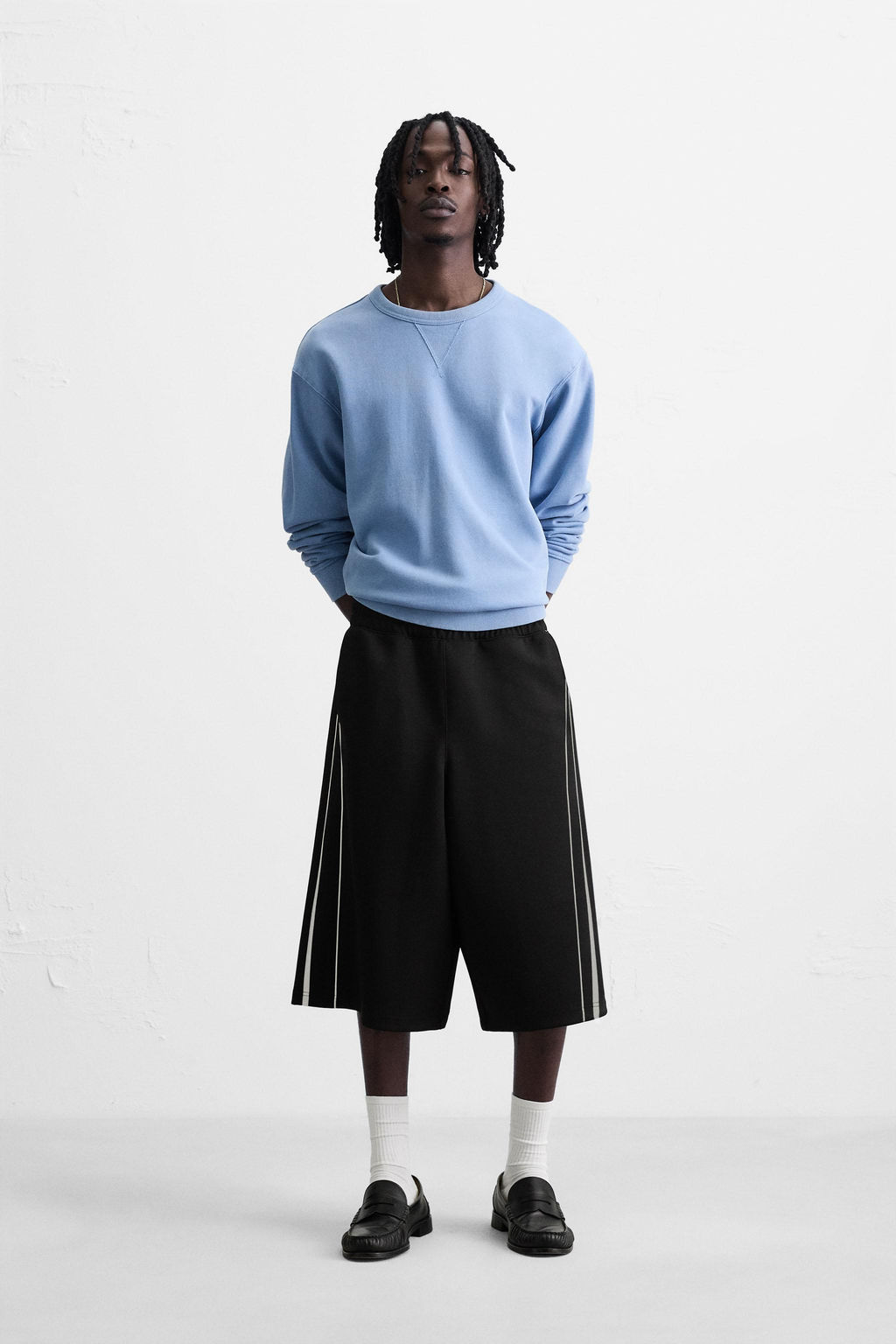TECHNICAL STRIPE BERMUDA SHORTS