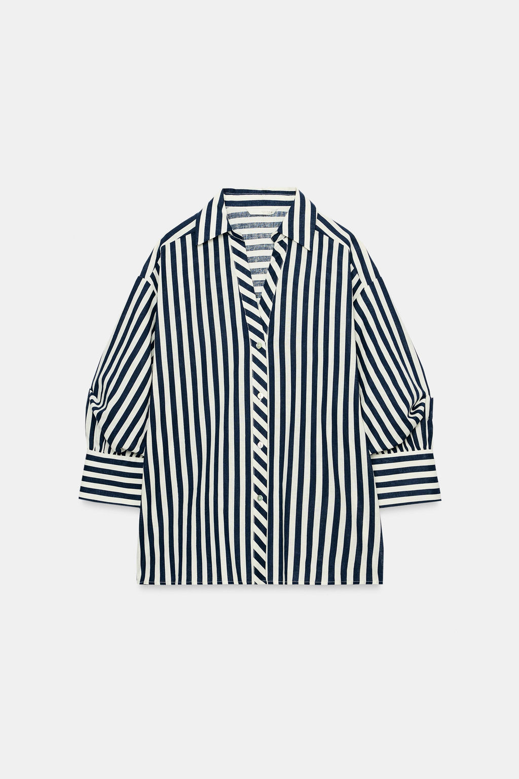 CAMISA CON LINO MANGA ABULLONADA / Azul / Blanco