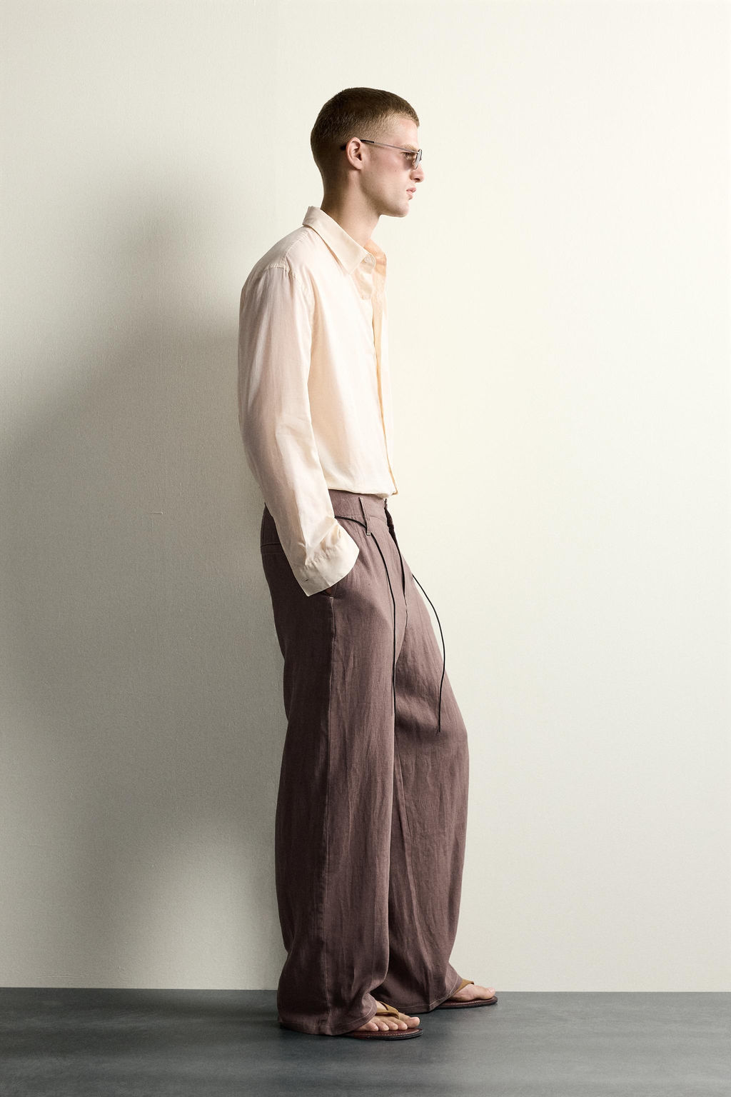 PANTAL?N RELAXED FIT 100% LINO / Marr?n - Zara фото 4