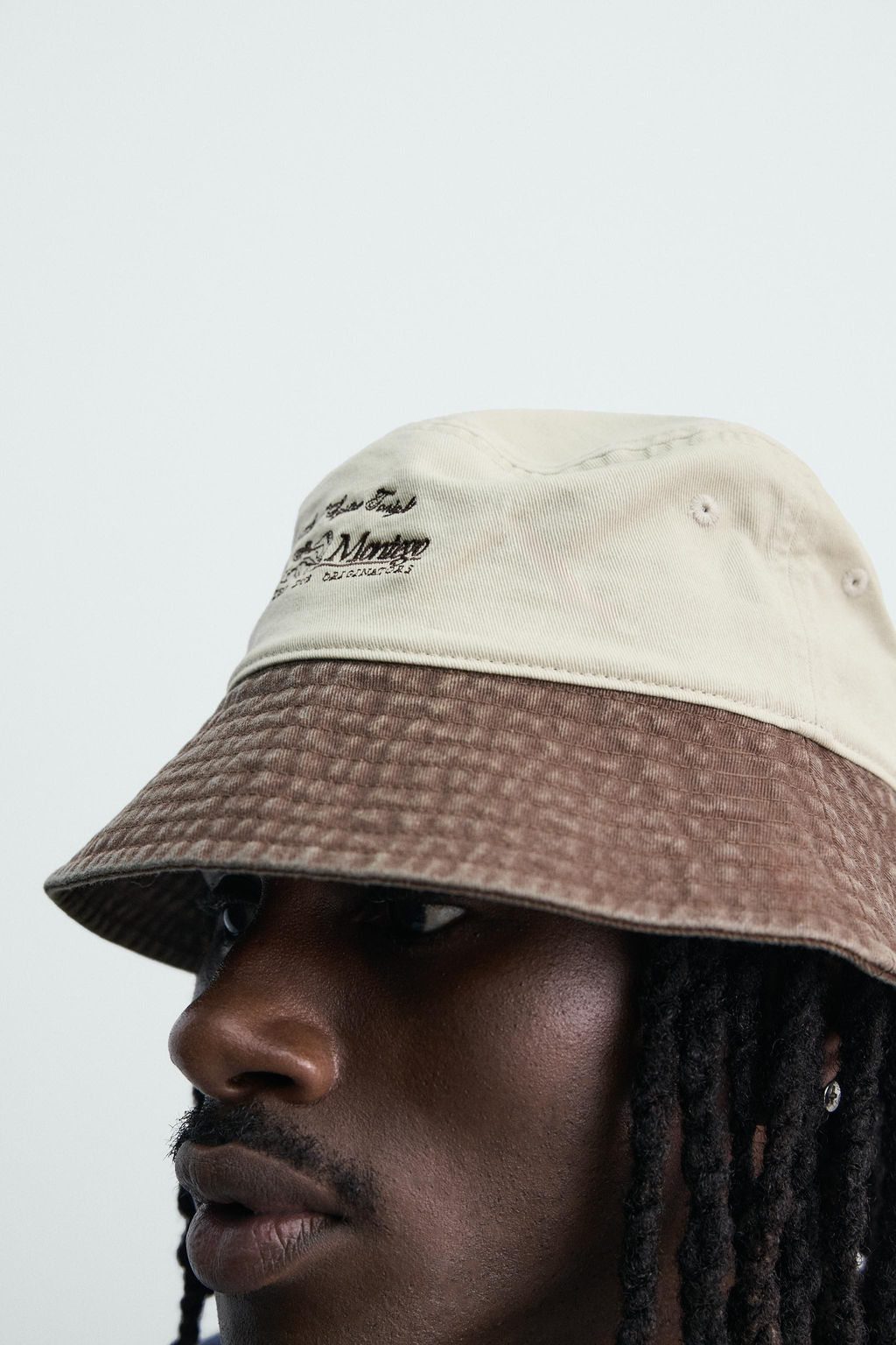 SOMBRERO BUCKET LAVADO BORDADO CONTRASTE / Crudo - Zara фото 3