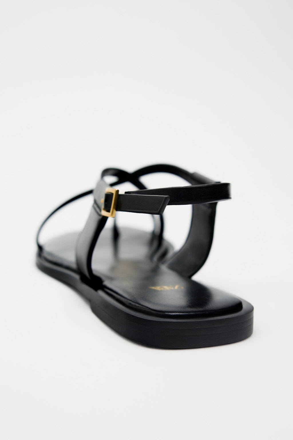 STRAPPY FLAT SLIDER SANDALS WITH METAL EMBELLISHMENT - Zara фото 12