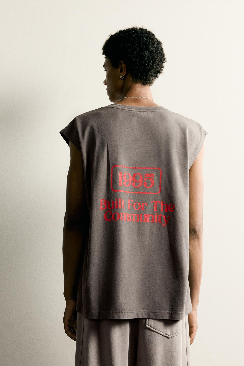 CAMISETA TANK ESTAMPADOS PARCHE / Carb?n - Zara фото 3