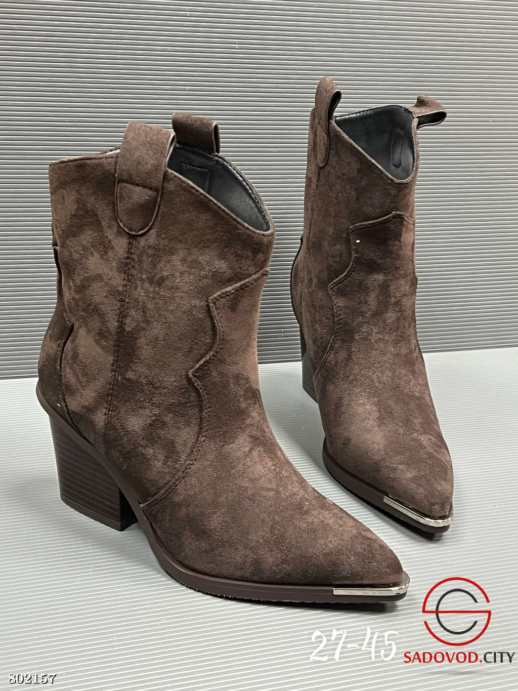 Ботинки демисезонные казаки с круглым носом замшевые - Bruno фото 3