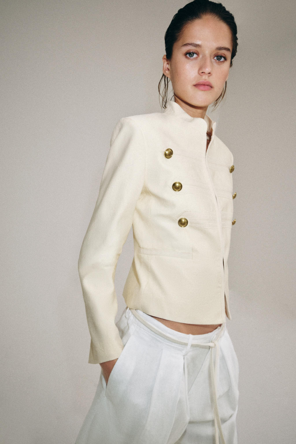 CHAQUETA ENTALLADA BOTONES ZW COLLECTION / Crudo - Zara фото 2