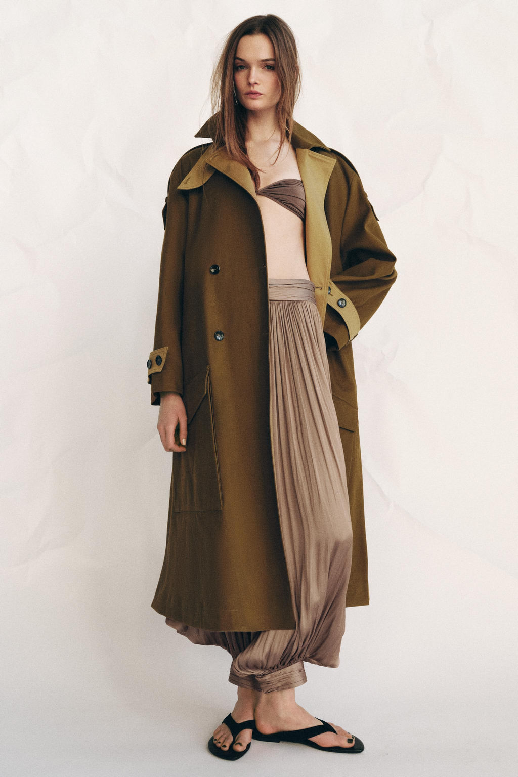 ZW COLLECTION LONG CONTRAST TRENCH COAT - Zara фото 15