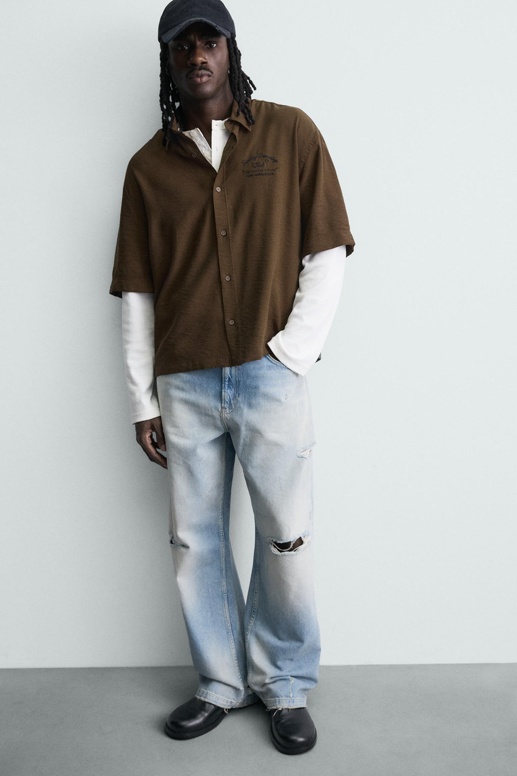 CAMISA FLUIDA BORDADO / Marr?n