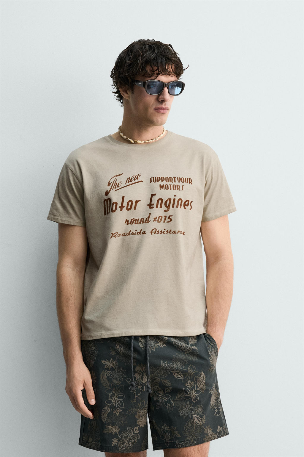 CAMISETA ESTAMPADO TEXTO EFECTO VINTAGE / Beige