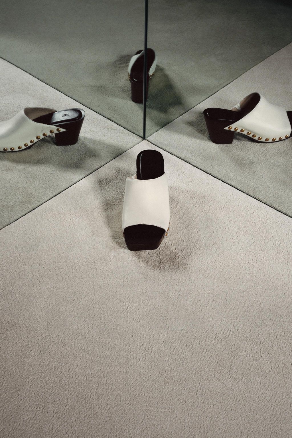 CU?A PIEL DETALLE TACHAS LIMITED EDITION / Blanco