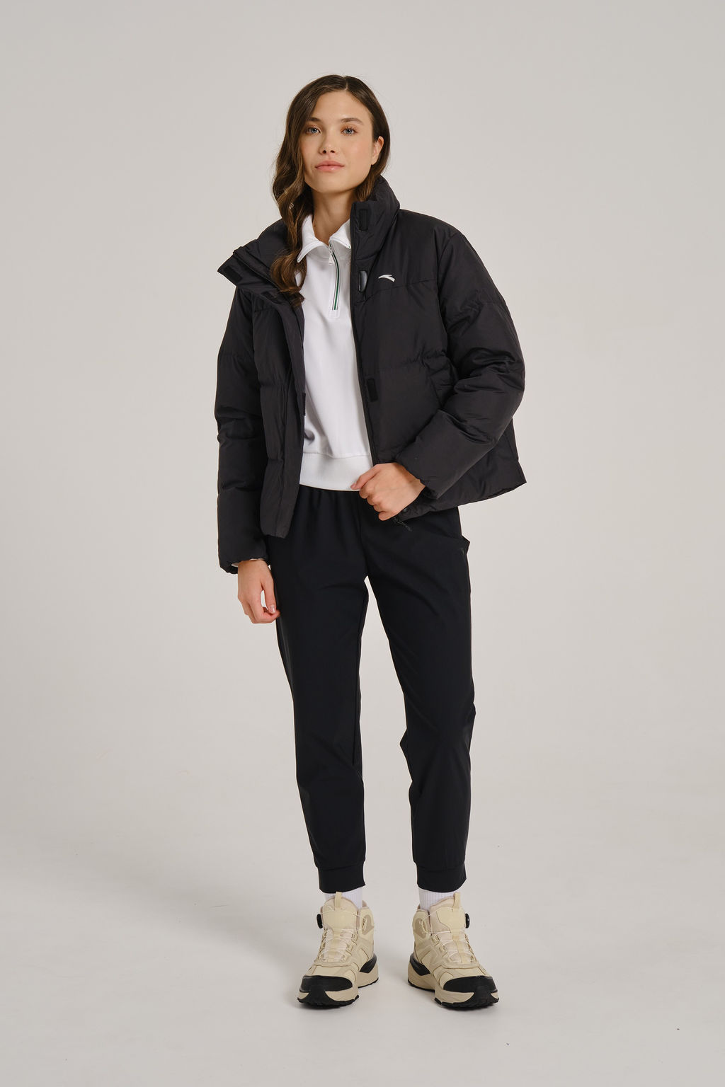 Пуховик короткий Черный TRN Down Jacket