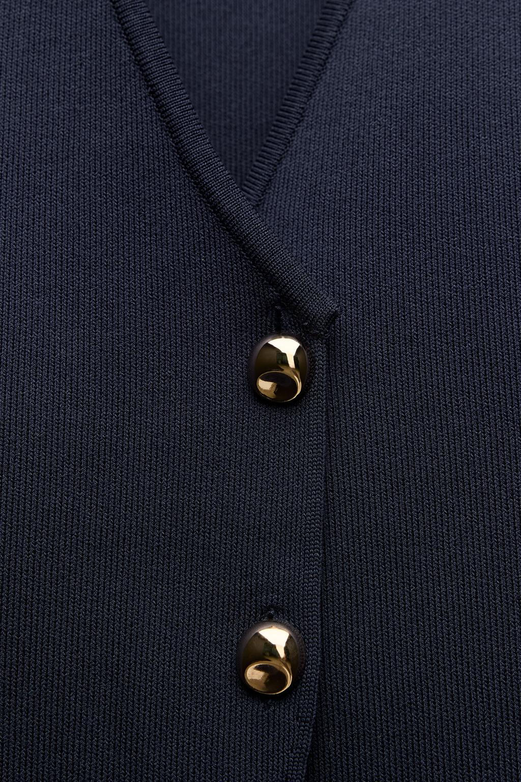 PLAIN KNIT TOP WITH GOLD BUTTON - Zara фото 14