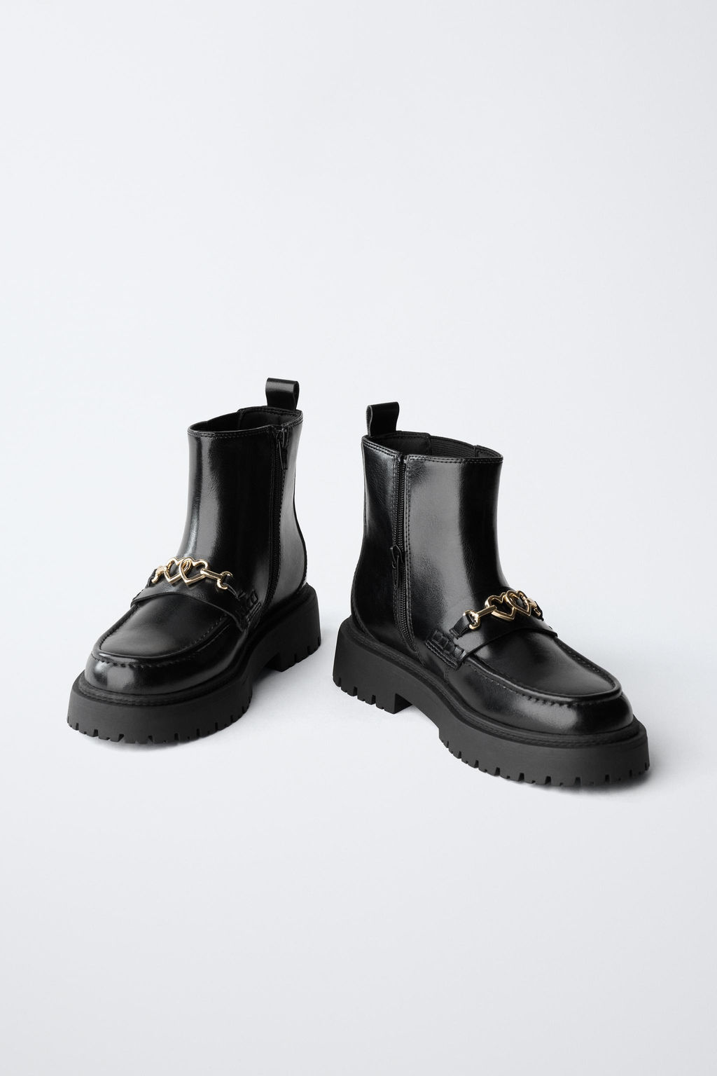 PATENT-FINISH CHELSEA ANKLE BOOTS WITH HEART DETAIL - Zara фото 3