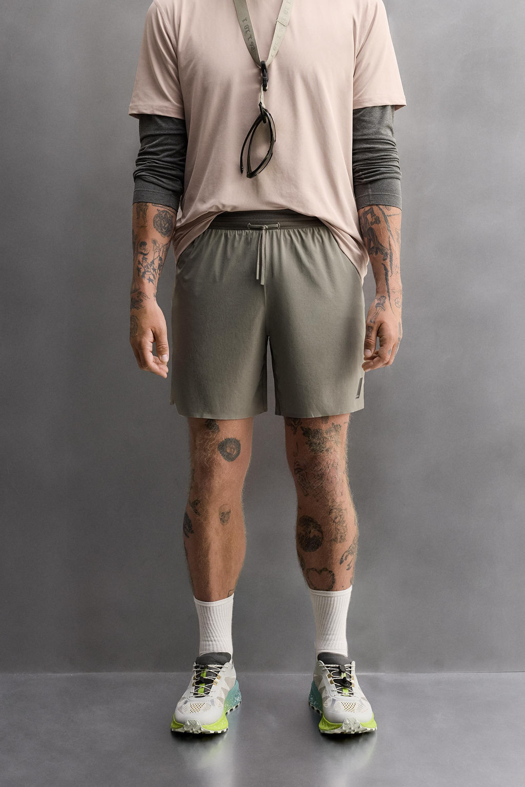 LIGHTWEIGHT PERFORATED SHORTS - Zara фото 2