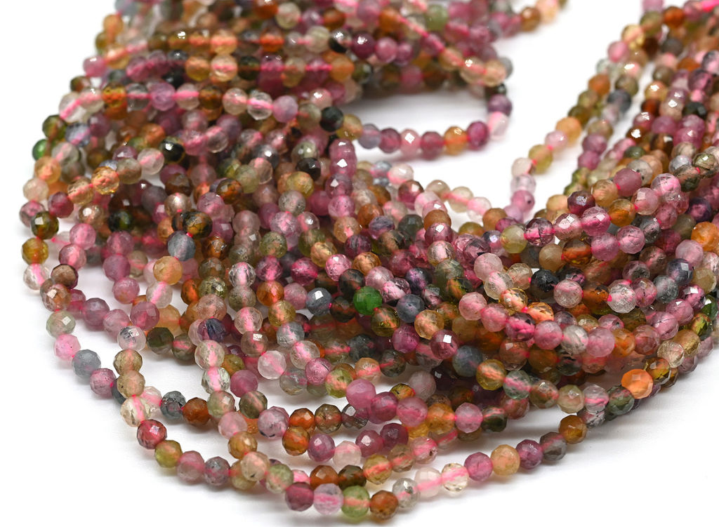 Бусины из турмалина шарик гр.3мм, 38,5см, 135 бусин Радуга камня