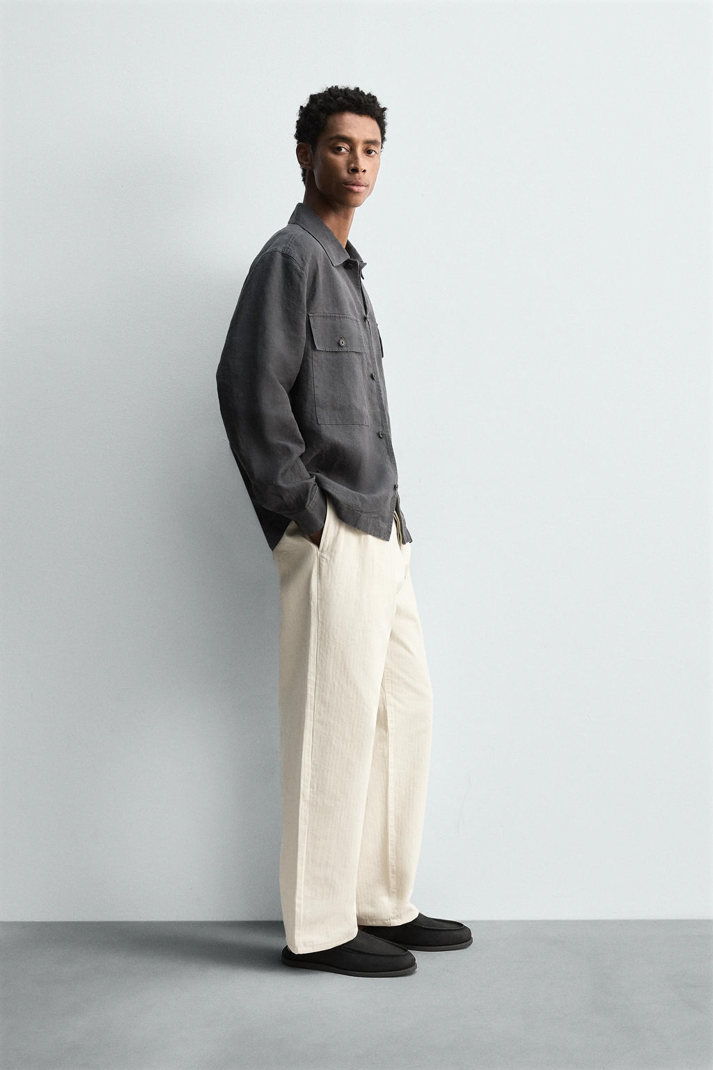 PLEATED HERRINGBONE TROUSERS - Zara фото 4