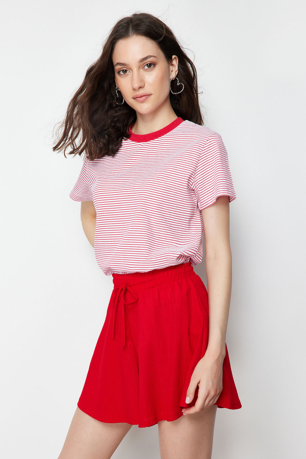 TRENDYOLMILLA Siyah Rahat Kesim Normal Bel Burumcuk/Dokulu Orme Sort TWOSS22SR0212  фото 3