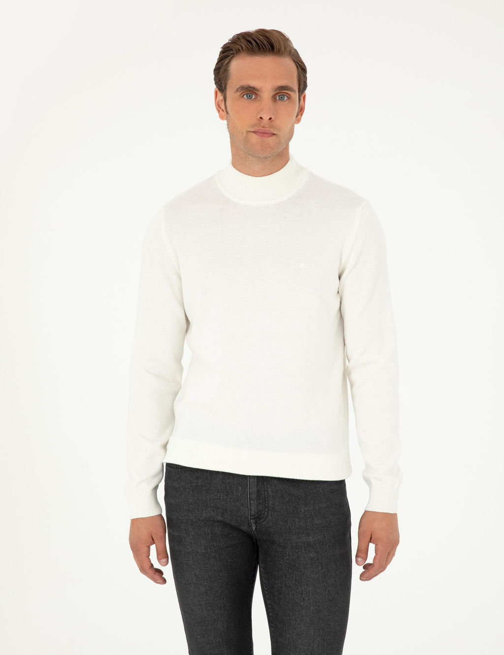 Ekru Slim Fit Yar_m Bal_k__ Yaka Basic Triko Kazak