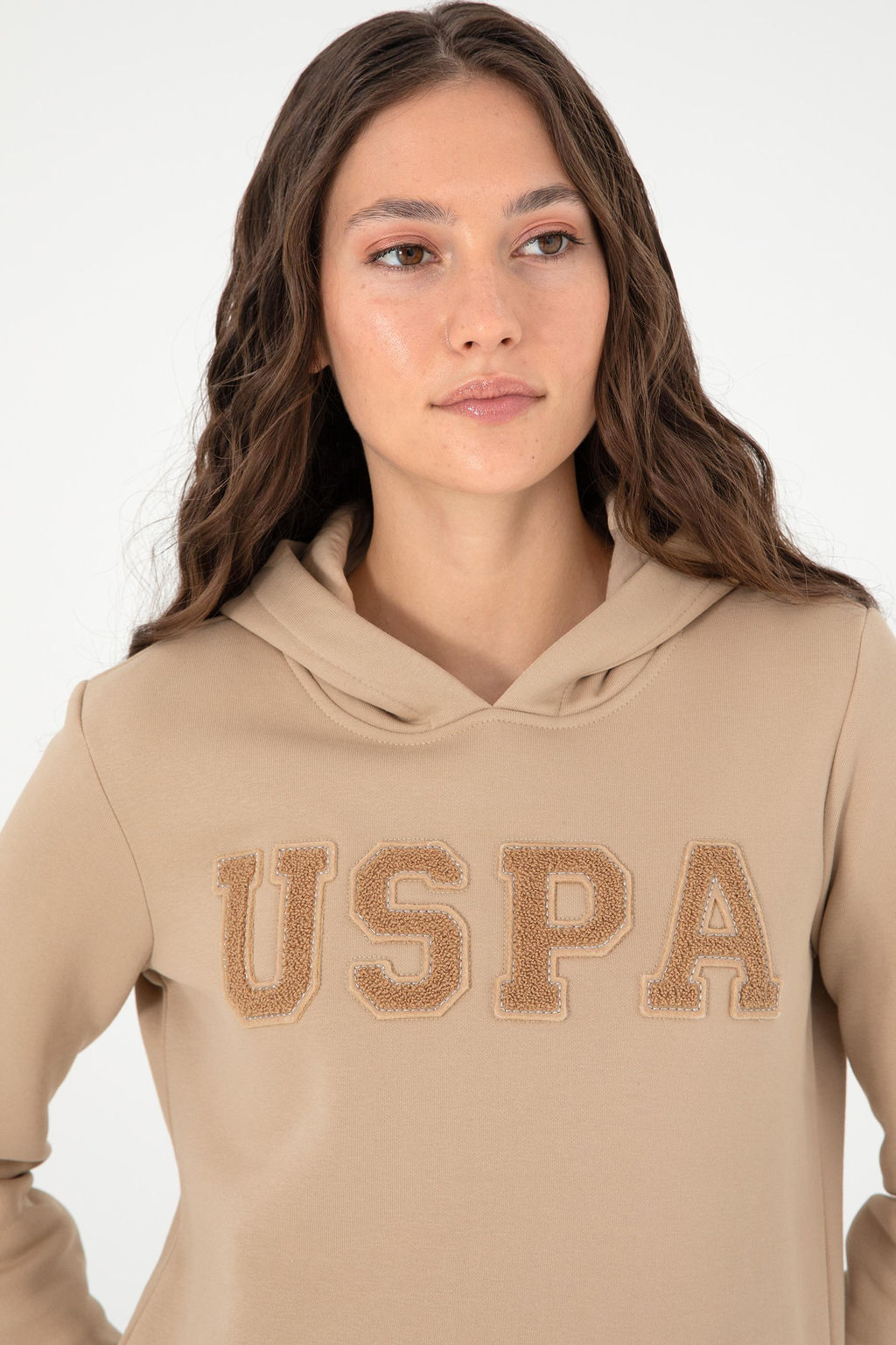Женский базовый свитшот песочного цвета Неожиданная скидка в корзине - U.s. polo assn фото 2