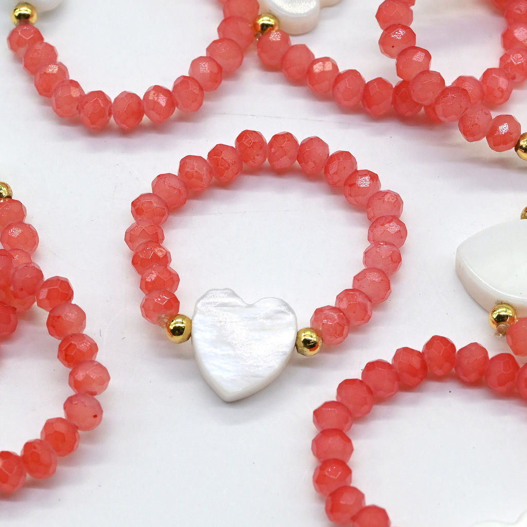 Колечко на резинке с перламутром Сердце и цирконом цвет ягодный