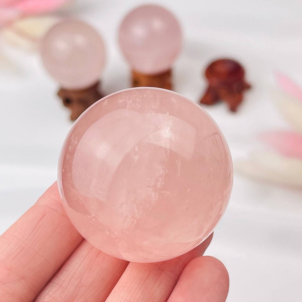 Шар из Розового Кварца