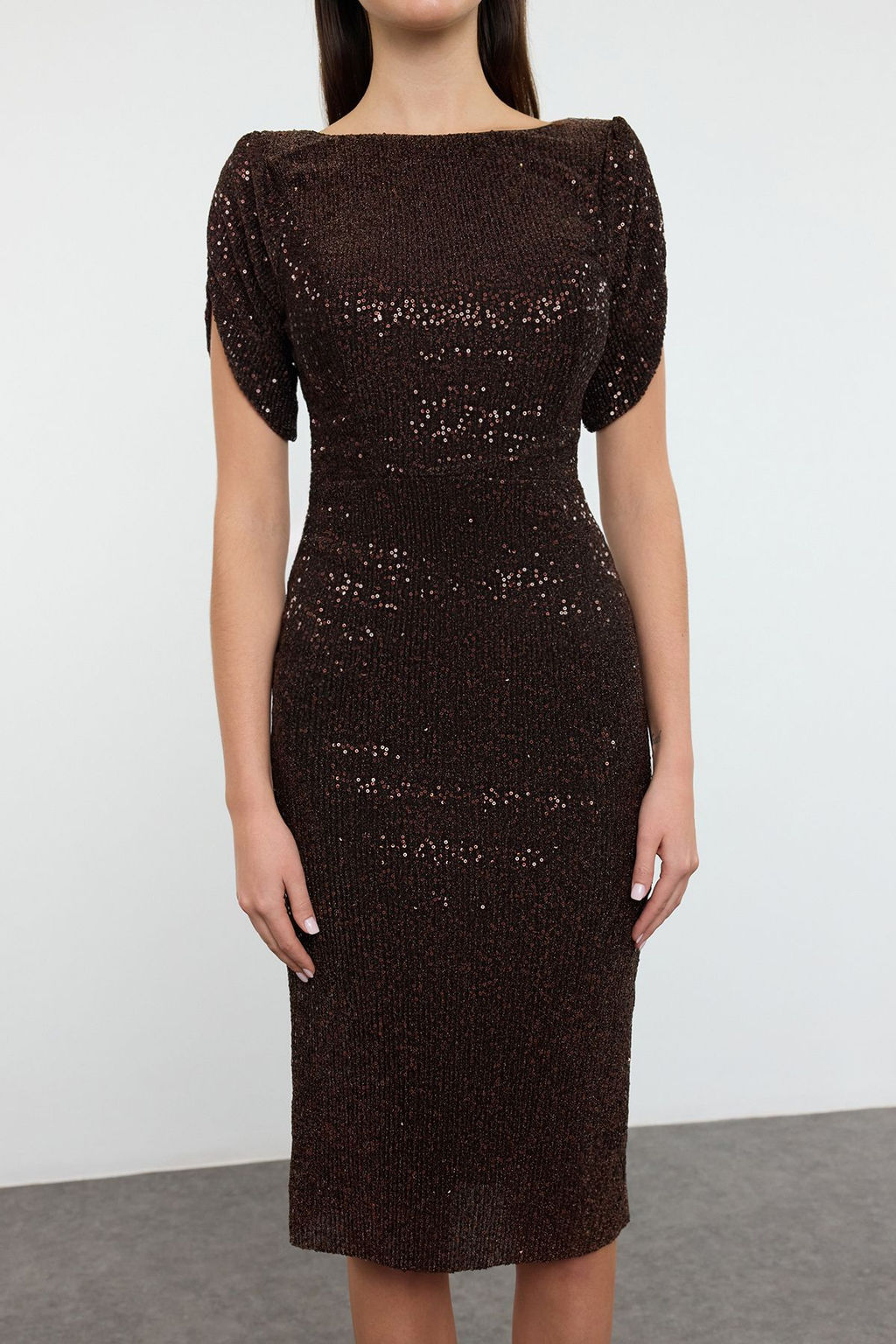 Kahverengi Vucuda Oturan Par?lt?l? Orme Payet S?k Abiye Gece Mezuniyet Elbisesi TPRSS24EL00108