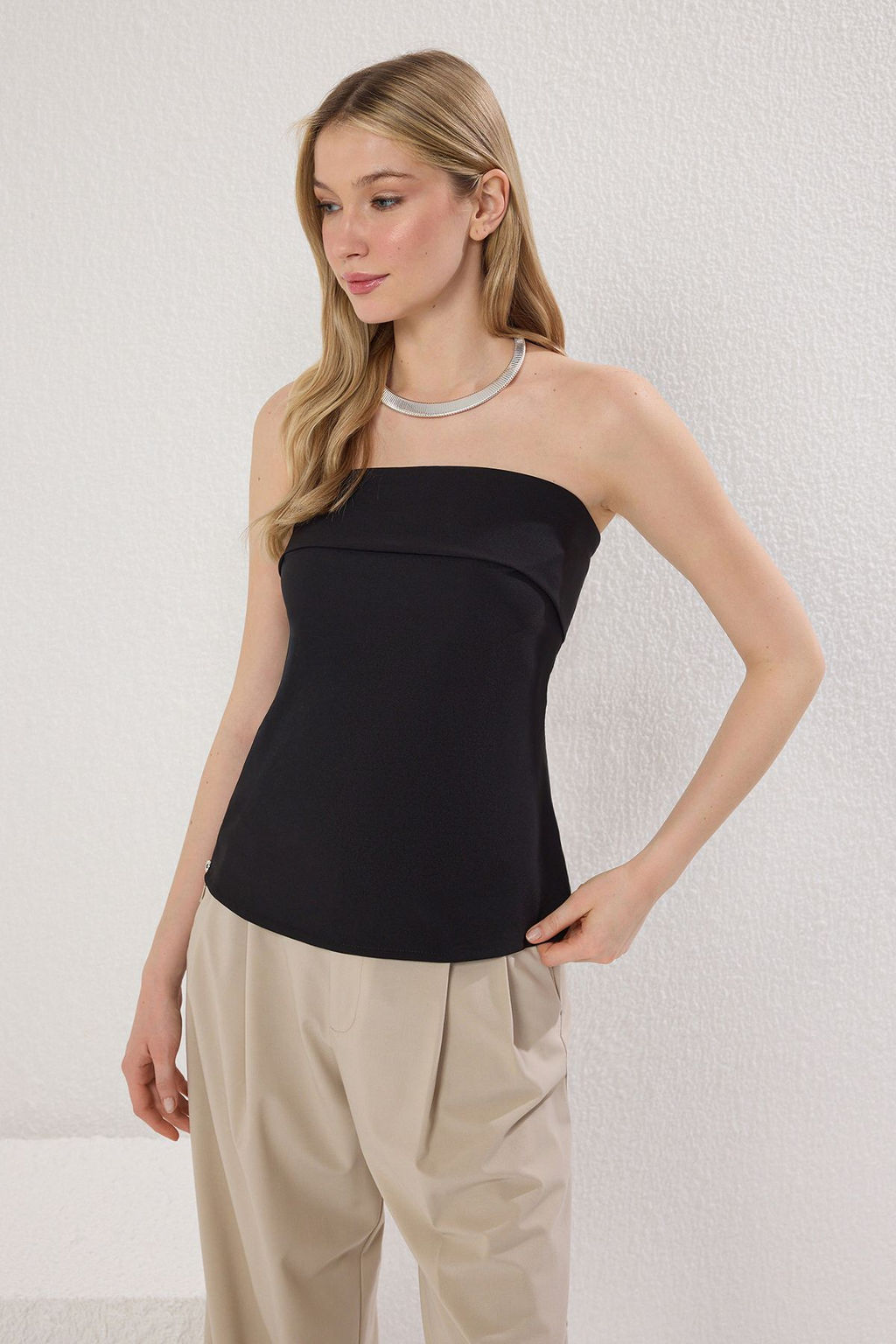 Siyah Fermuar Detayl? Straplez Fitted Dokuma Bluz TWOSS25BZ00422 - Trendyolmilla фото 3