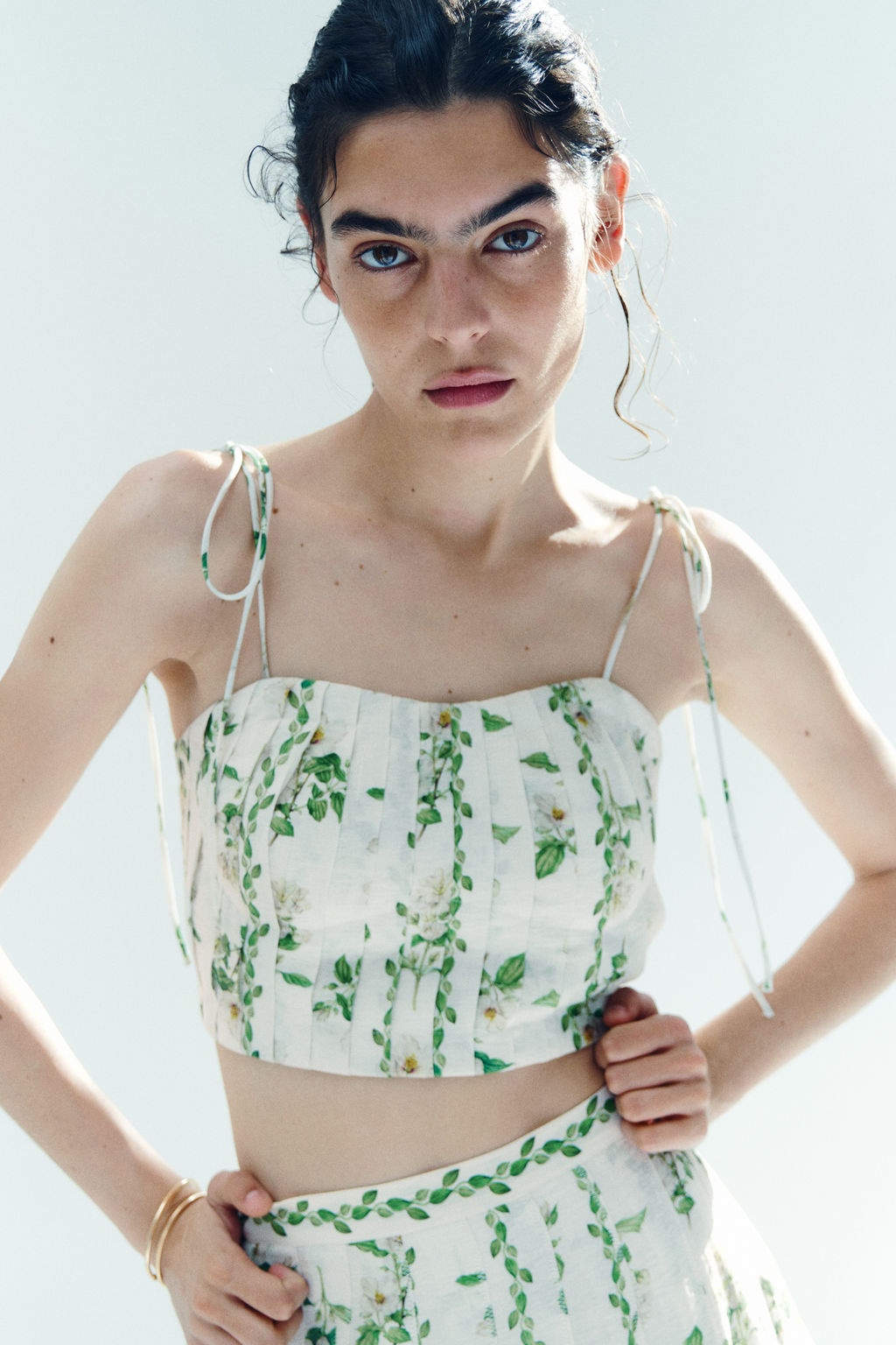 Crop top plisado en mezcla de lino - H&m фото 4