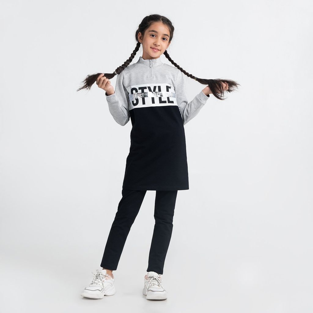 CRB wear/CWJG 62936-11-296 Платье для девочки, светло-серый меланж-черный/Ex.Cherubino  фото 2