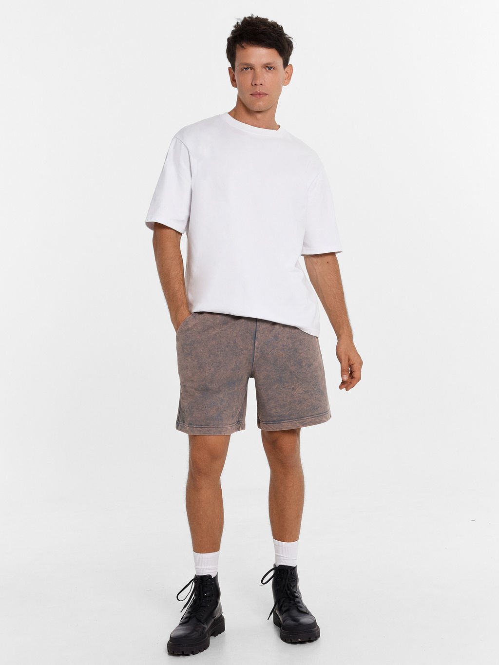 Шорты мужские серые с обработкой эйсид ACID WASH 131092 - Mark formelle фото 2