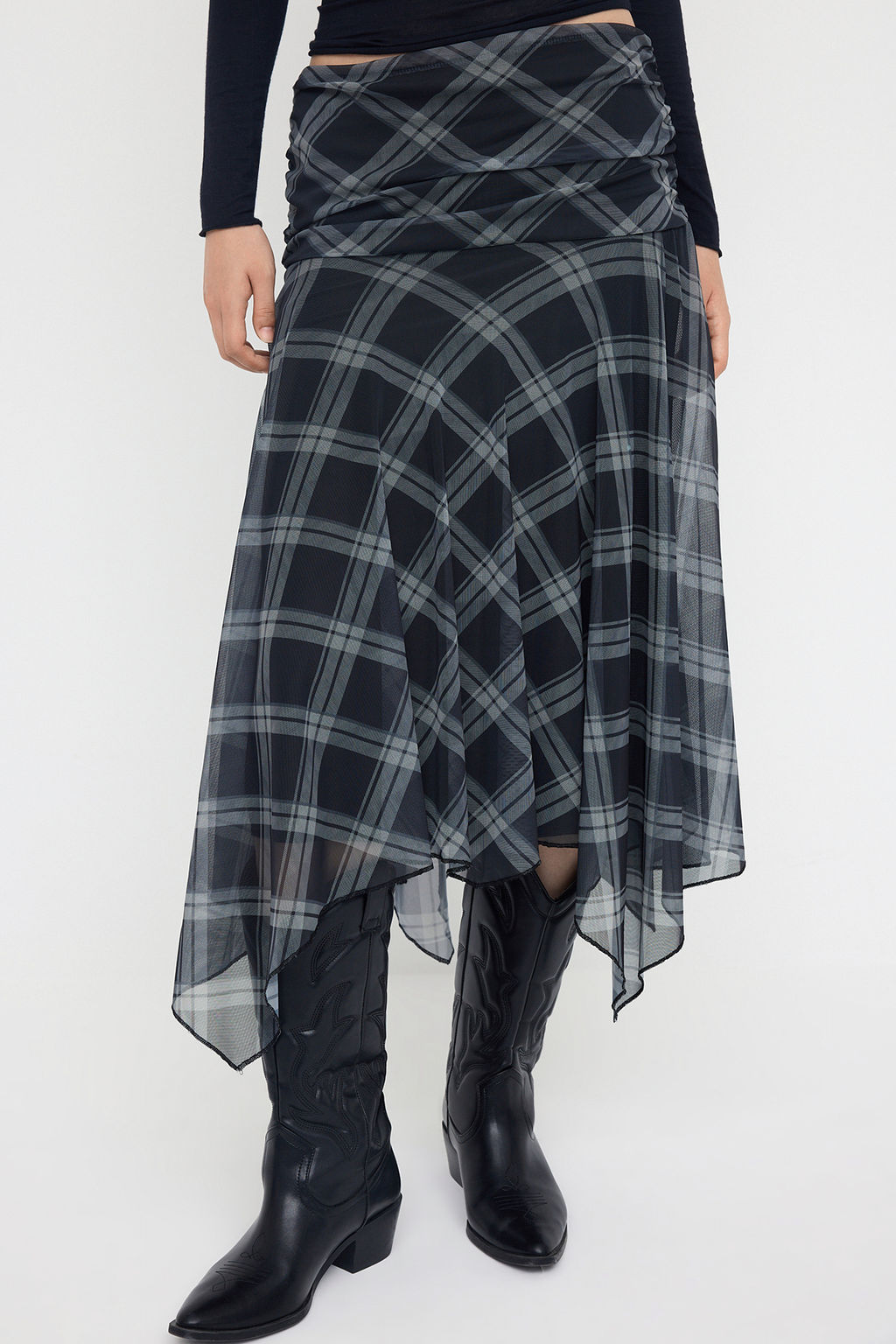 Cok Renkli Ekose Bask?l? Skater Asimetrik Etek Ucu Detayl? Esnek Orme Etek TWOAW26ET00037