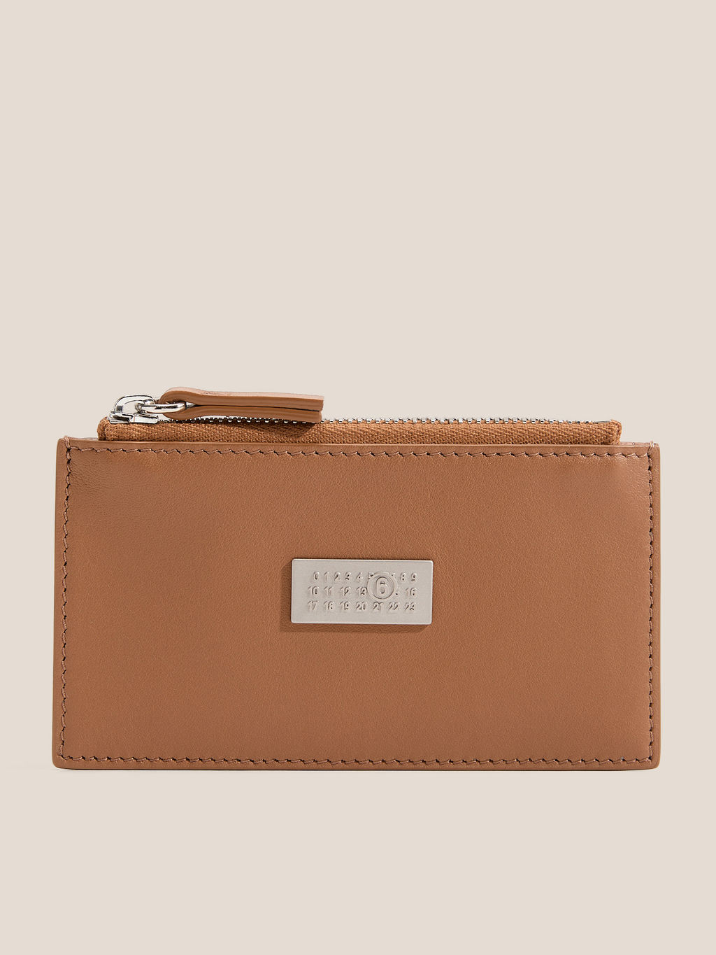 Картхолдер MM6 MAISON MARGIELA NUMERIC BIFOLD WALLET Артикул 4664297, бежево-коричневый