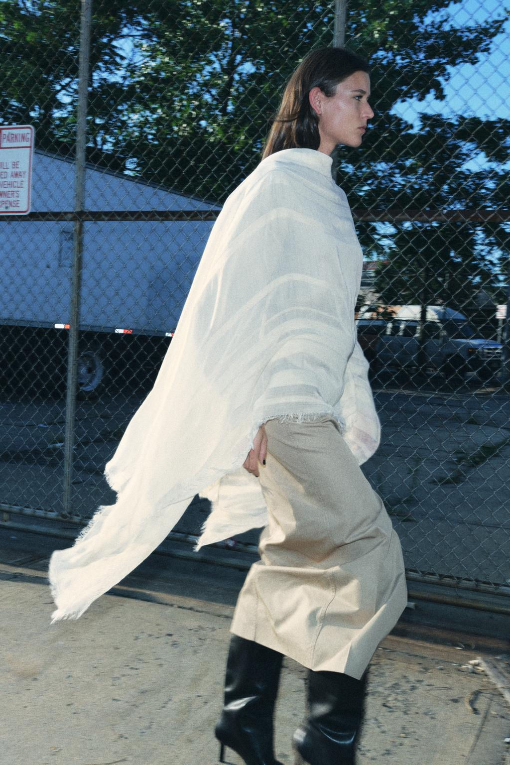 FINE MODAL AND WOOL SCARF - Zara фото 9