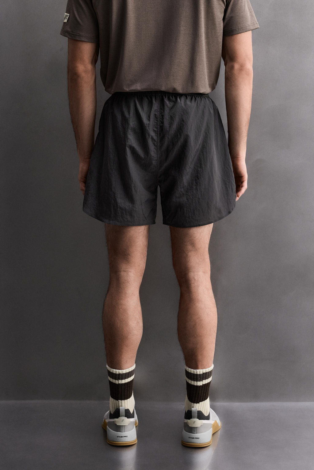 PANTALONES CORTOS 2 EN 1 TRAINING / Gris antracita