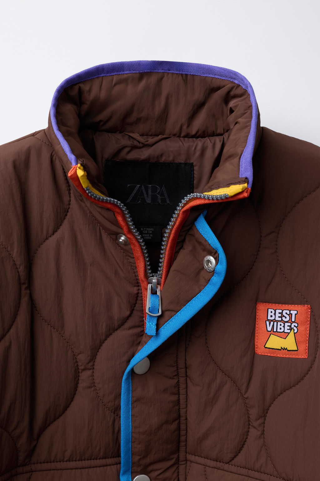 JACKET WITH CONTRAST DETAILS