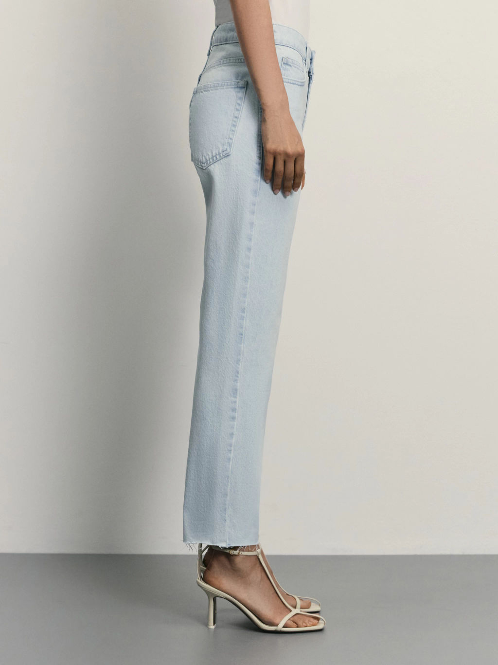 Джинсы straight укороченные / Zarina  фото 3